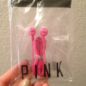 💢💢💢SOLD💢💢💢NWT Victoria Secret Pink earbuds..