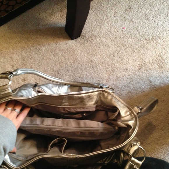 Purse - Picture 3 of 3