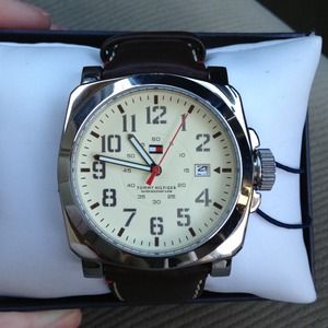 Mans TOMMY HILFIGER watch. Never worn.