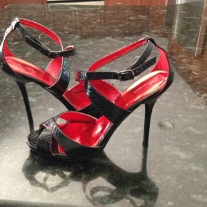 Strapy "Promise" Duo!