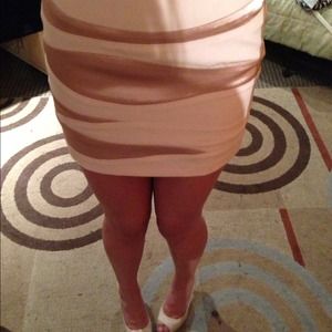 Nwt: Guess mini skirt