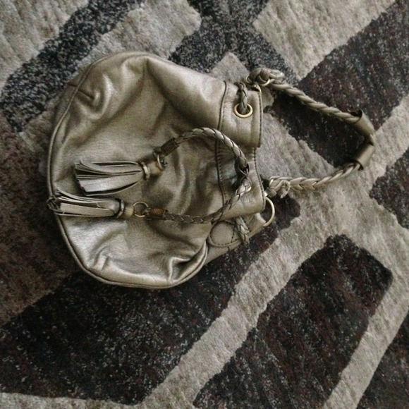 Great color clutch!