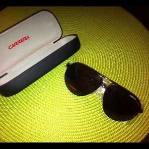 Carrera aviator style sunglasses. New with case