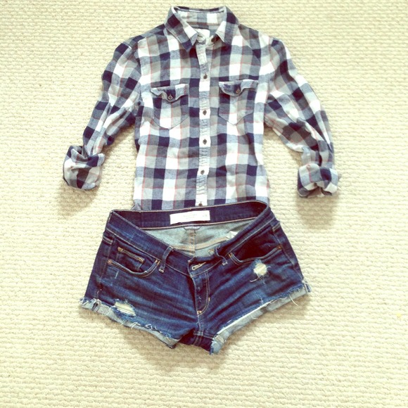🚫Traded🚫Abercrombie and Fitch outfit small - Picture 1 of 4