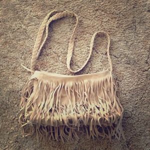Fringe bag & necklace bundle