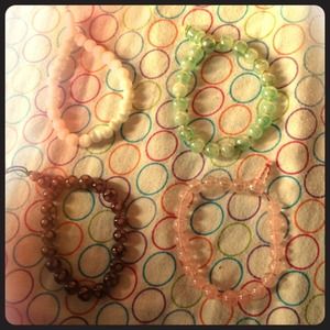 Set of 4 bracelets