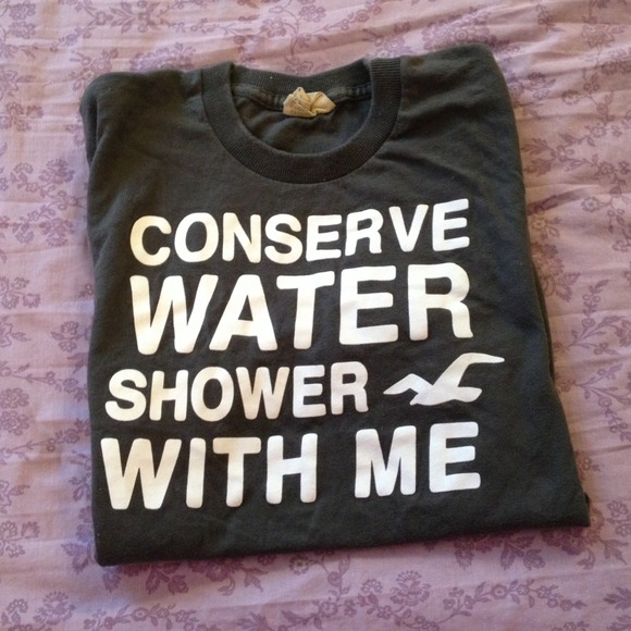 Hollister shirt