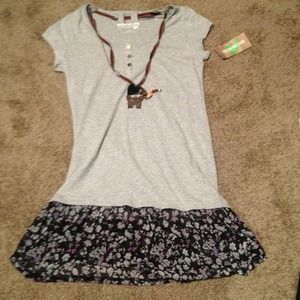 Cute dress! Still has tags!!