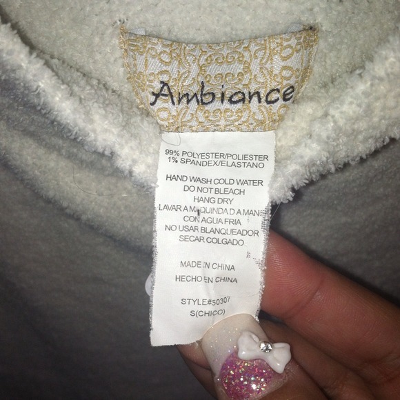 Small Sweater - Picture 2 of 2