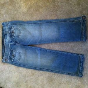 Capri pants, stretch