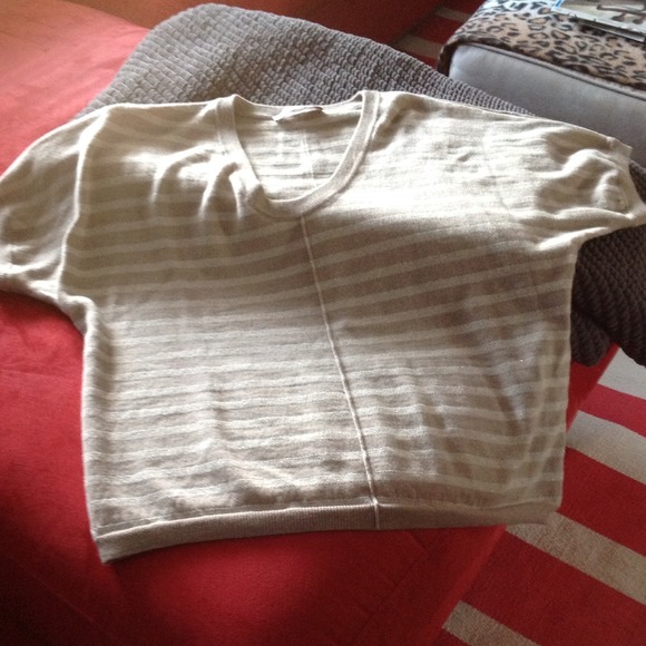 Loft short sleeve sweater!