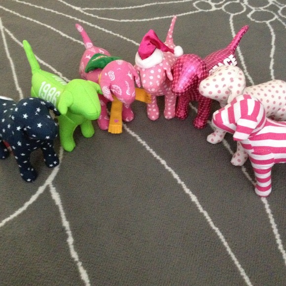 Victoria's Secret PINK dogs