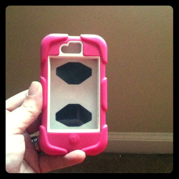**Reduced!** Griffin Survivalist IPhone 4/4S Case