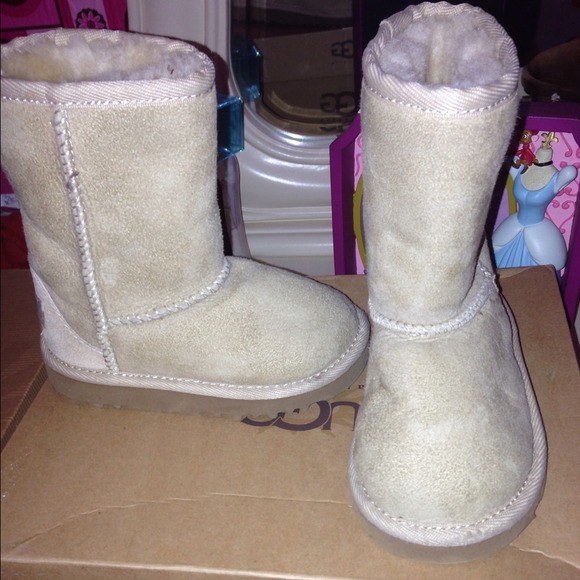 Girls toddler size 7