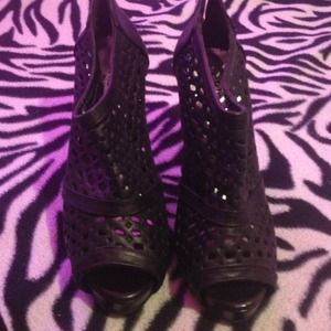 🚫SOLD🚫 Black High heel booties