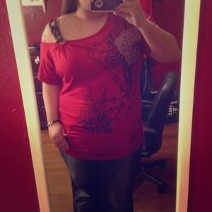 **RESERVED***Bundle 5 Tops 3X including pink $65