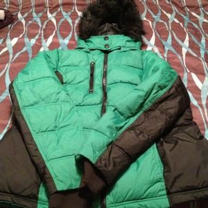 🔴Reduced!🔴Color blocked ANA winter coat!