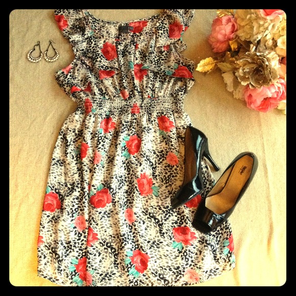 🚫BUNDLED🚫 Leopard/Rose dress
