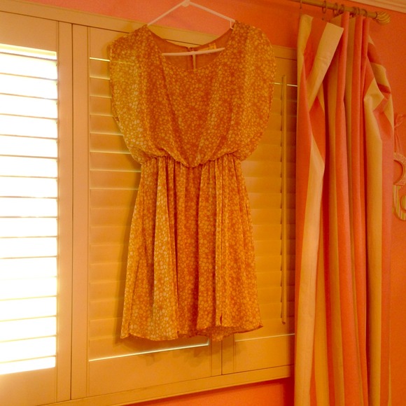 SOLD IN BUNDLE Nordstrom  Lush dress