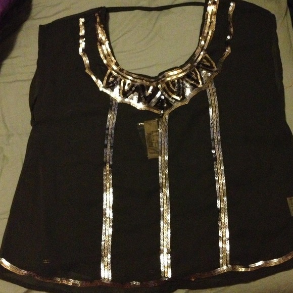 Sheer Black Top - Picture 1 of 3