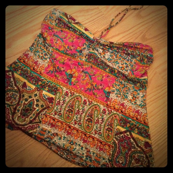 Super Sale!!Bandeau type top, fun colors/pattern