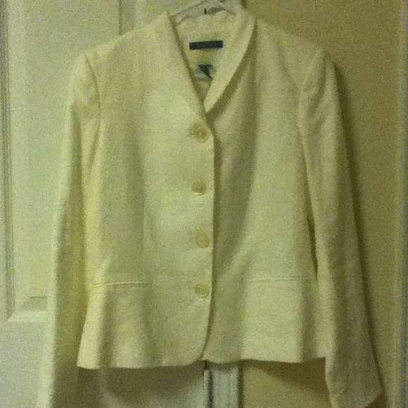 Bundle!! White Linen Blazer and vintage scarf!