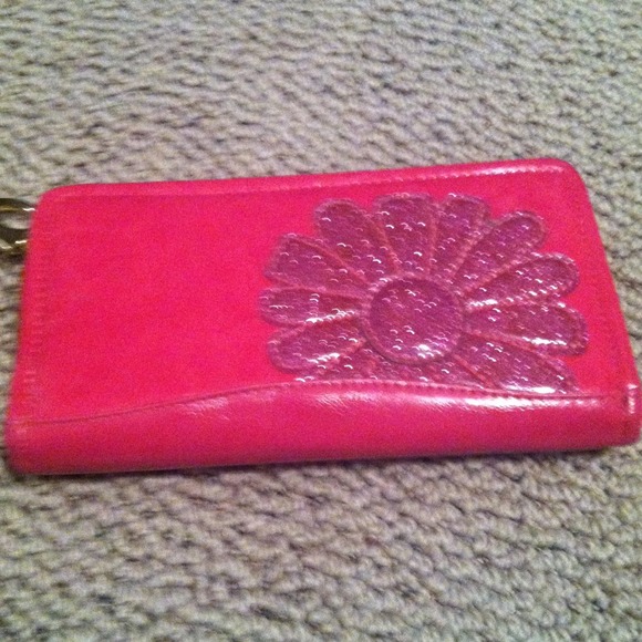 Wallet - Picture 1 of 3