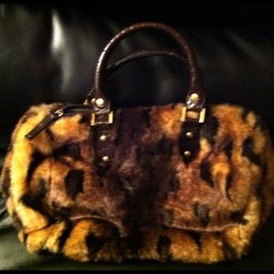 Tianni Faux Fur Purse