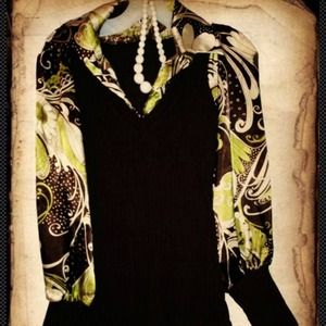 🎉DONATED!!! 2 in 1 Funky Top