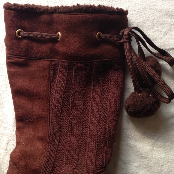 ✖SOLD IN BUNDLE✖ - Picture 2 of 4