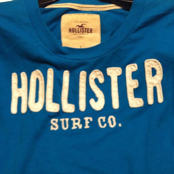 Hollister T-shirt, size Sm. Blue w/white letters - Picture 2 of 3
