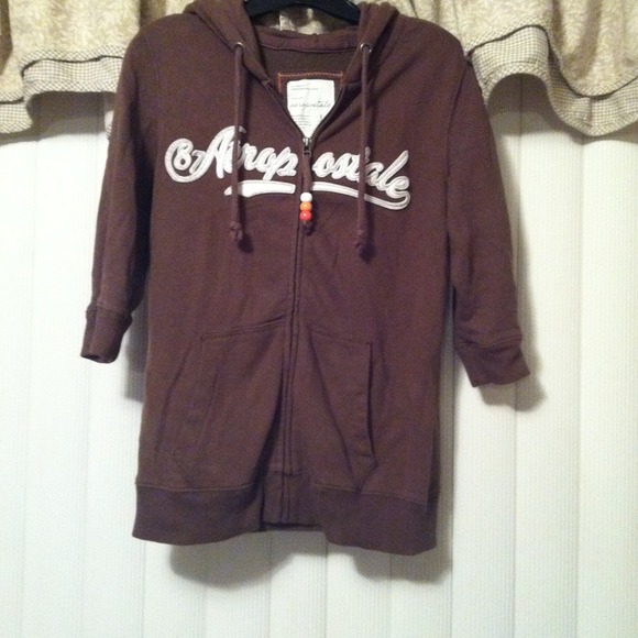 Aero zip-up jacket. Sz. Lg. Half sleeve w/hood - Picture 1 of 3
