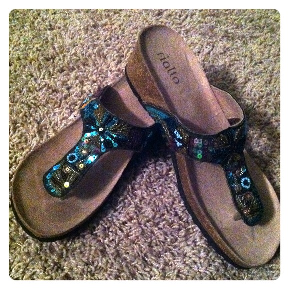Size 7 Rialto *Never Worn* cork wedges! Sequins!