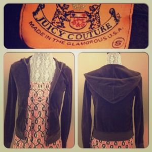 Juicy Couture Sweaters - ❌SOLD❌Juicy Couture Velour Hoodie Juicy Couture Sweaters - ❌SOLD❌Juicy Couture Velour Hoodie