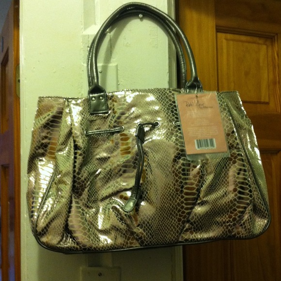 💙💜 Nice Handbag Nwt ❤💜💛