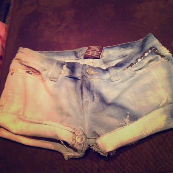 Dip dye shorts
