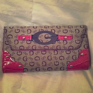 Guess wallet