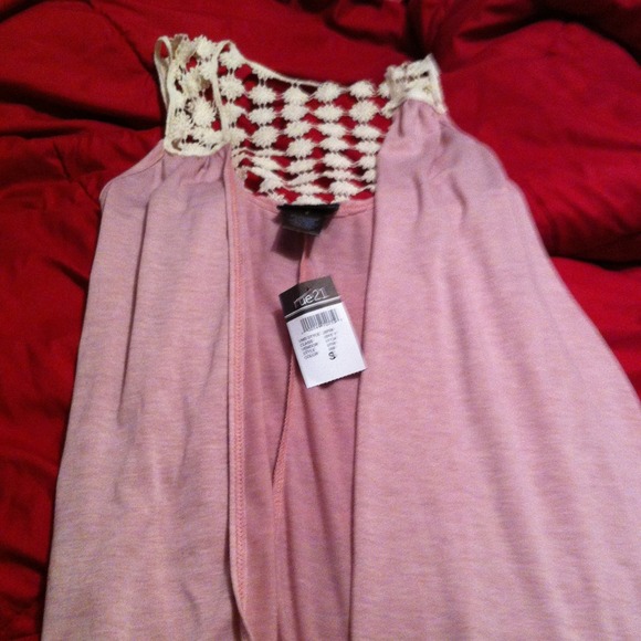 Great design mauve vest