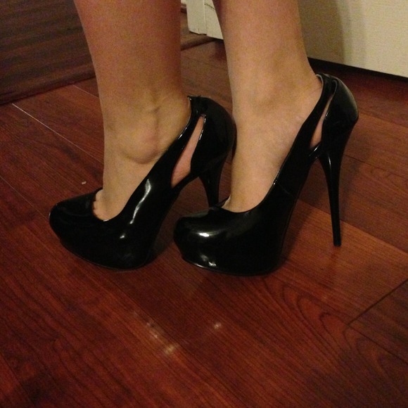 Worn 1 time! - Picture 2 of 2