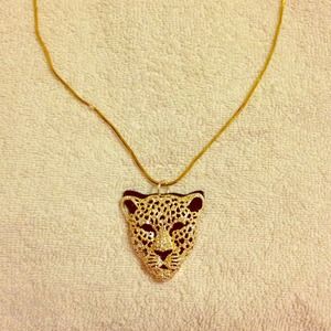 Great quality and brand new leopard long necklace