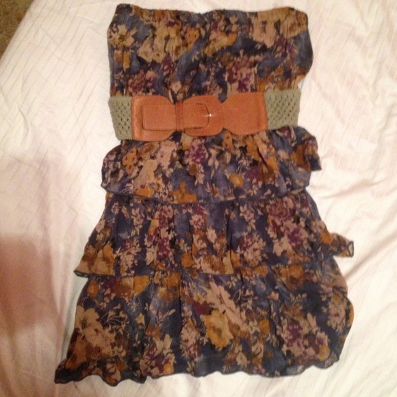 Strapless Dress with belt