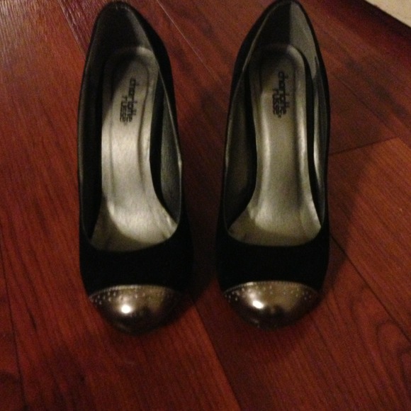 Black suede shoes with rosé silver tip and heel