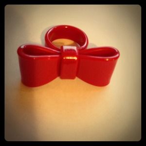 Brand new red bowknot ring size 6-7