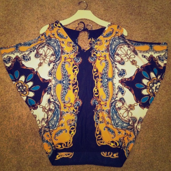 Sold-bundle@rek78 Reduced! Blue/goldpaisley blouse