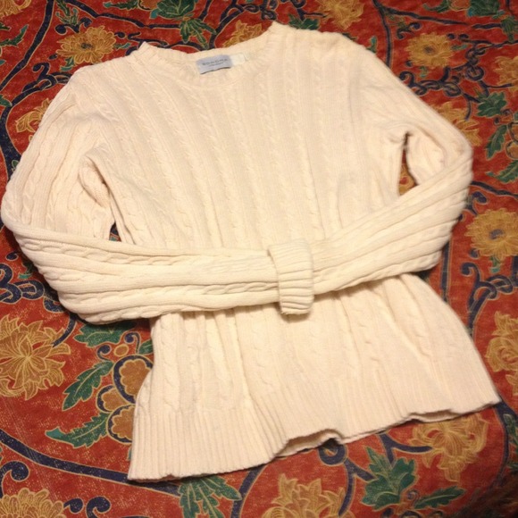 Sweater - Picture 1 of 1