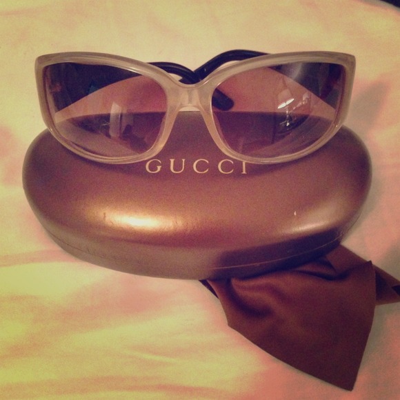 Authentic new Gucci Sunglasses - Picture 1 of 3