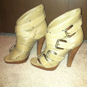 RESERVED!! ALDO/ Peep-Toe Pumps/ Camel Color