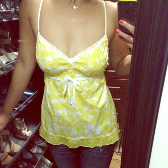 NEW American Eagle Yellow Floral Tank