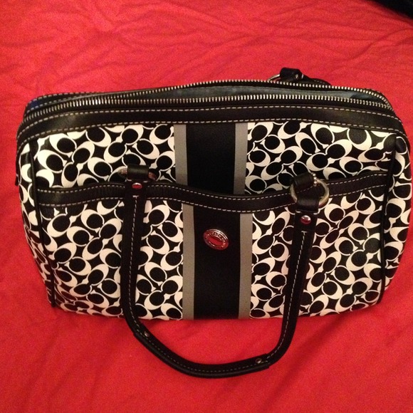 🚫Reduced🚫Authentic Coach she's a beauty!!