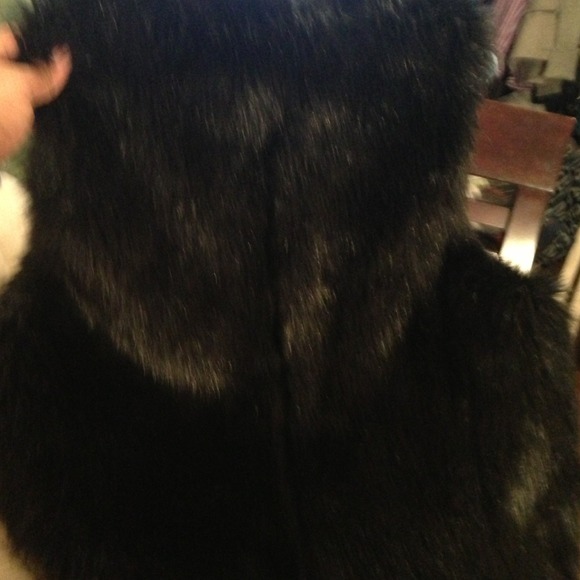 Gap - Picture 3 of 3